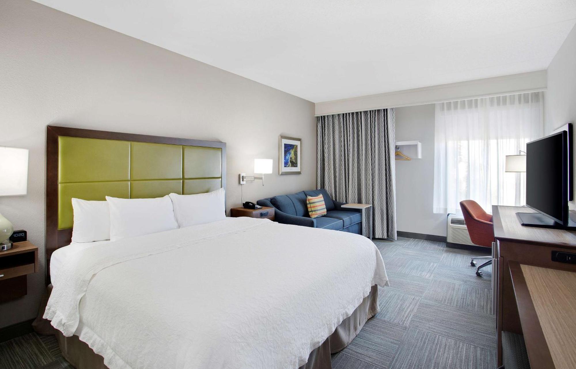 Hotel Hampton
