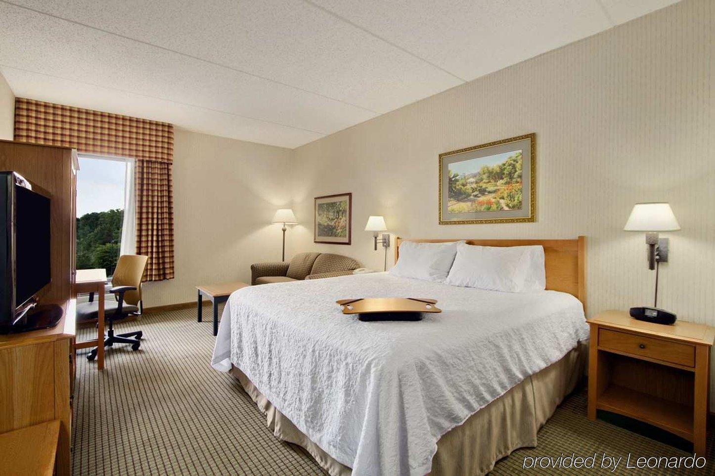 Hampton Hotel 3*