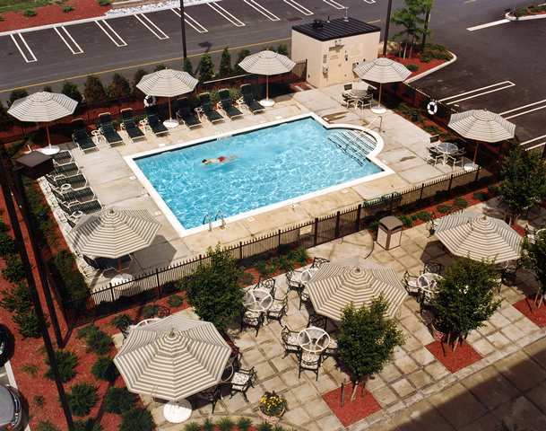 Hampton Hotel 3*